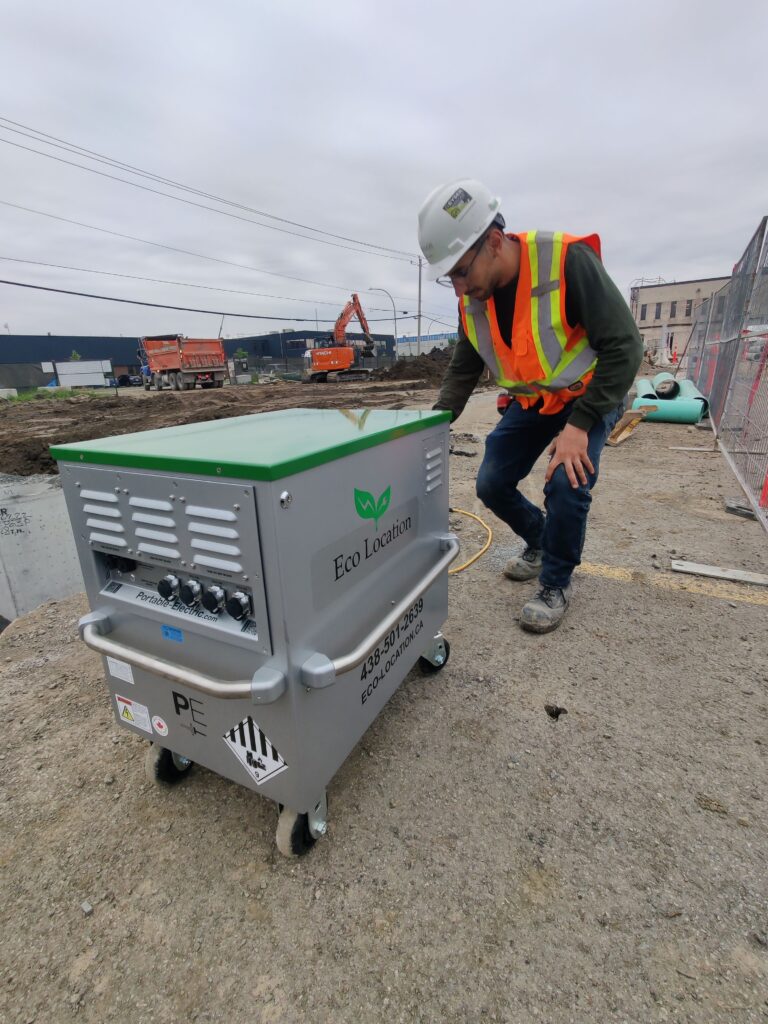 Voltstack 5K sur un chantier de construction à Montréal – génératrice à batterie silencieuse installée par un technicien Eco Location